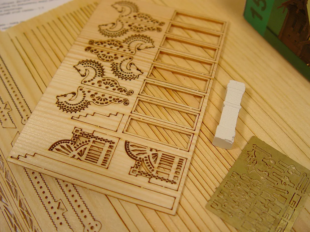 Терем русского подворья, 1873 г, 1900 деталей + (Расширенный набор для сборки) Терем русского подворья, 1873 г, 1900 деталей + (Расширенный набор для сборки)