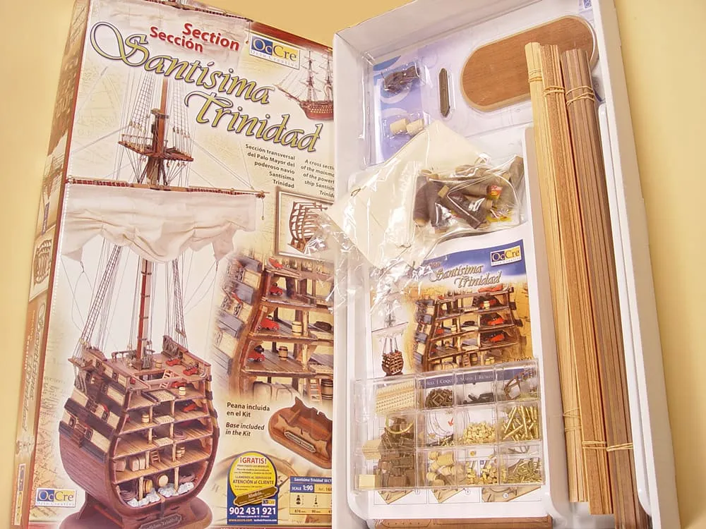 модель корабля своими руками Santisima Trinidad сечение