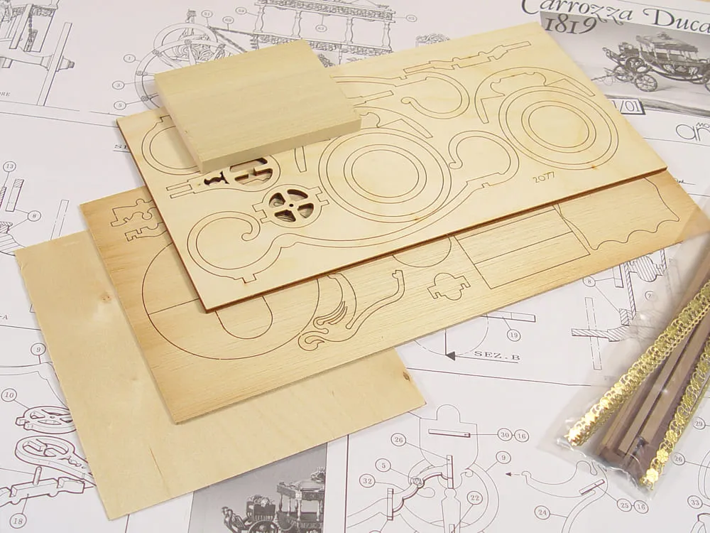 Сборная модель Королевская карета