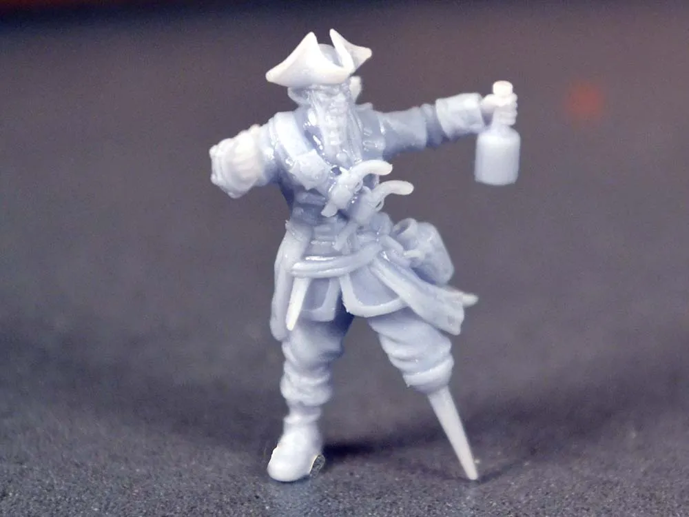 Фигурка "Капитан за штурвалом", 25 мм