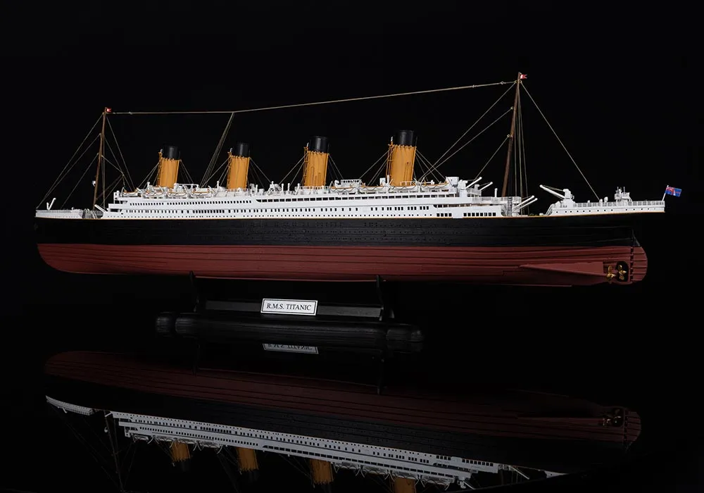модель корабля своими руками RMS TITANIC (Титаник) модель корабля своими руками RMS TITANIC (Титаник)