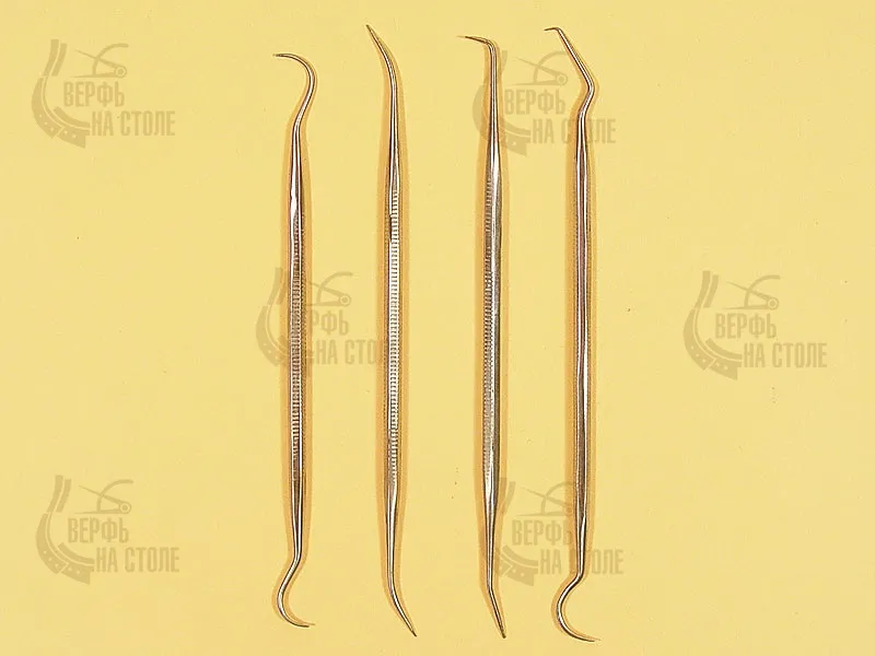 Набор из 4 крюков