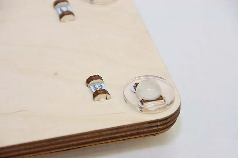 Кондуктор для сборки траков моделей гусеничной техники.