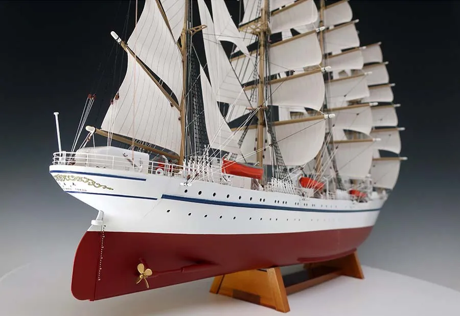 деревянная модель парусника Nippon Maru деревянная модель парусника Nippon Maru