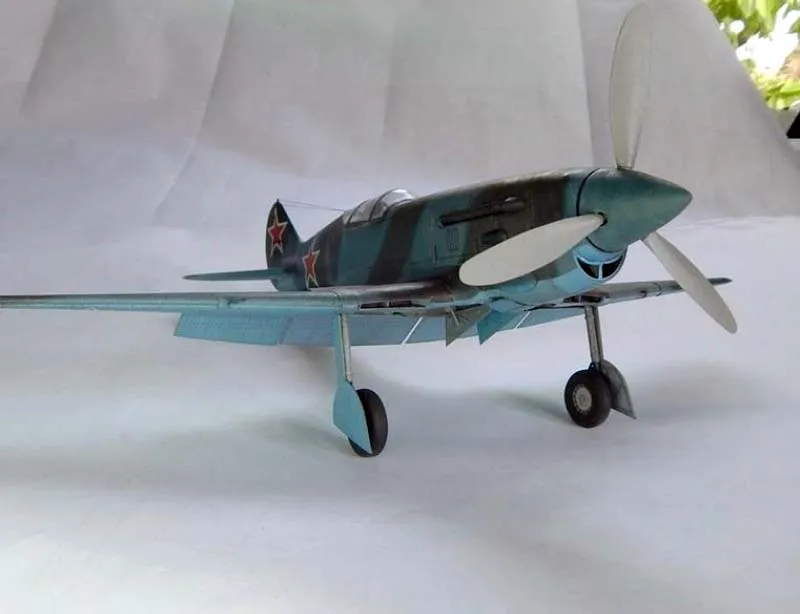 Модель из бумаги Истребитель ИТП-М-2 Поликарпова Модель из бумаги Истребитель ИТП-М-2 Поликарпова