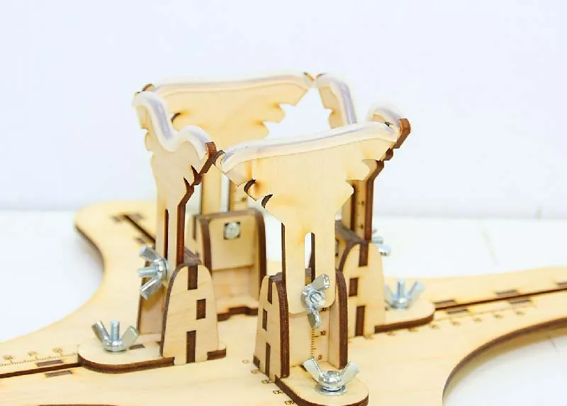 Стапель авиационный для моделей самолётов (монопланы)