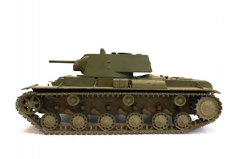 Танк КВ1 с пушкой Л11 подарочный набор