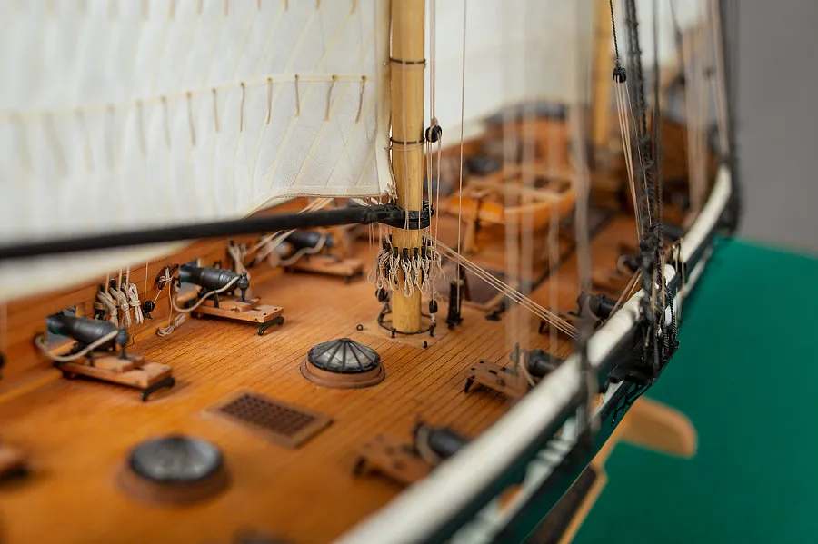 Шхуна Ласточка + (Стартовый набор инструментов)