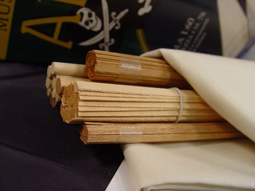 Пиратская шхуна (Adventure pirate schooner) + (Стартовый набор инструментов)