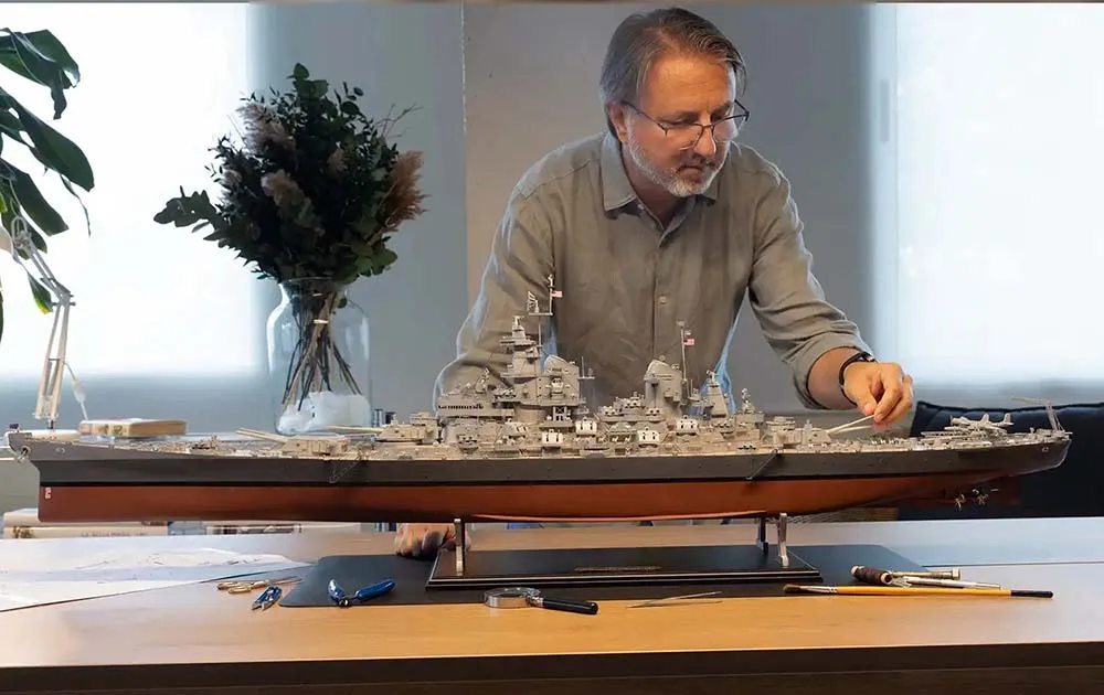 USS Missouri BB-63 + (Стартовый набор инструментов)