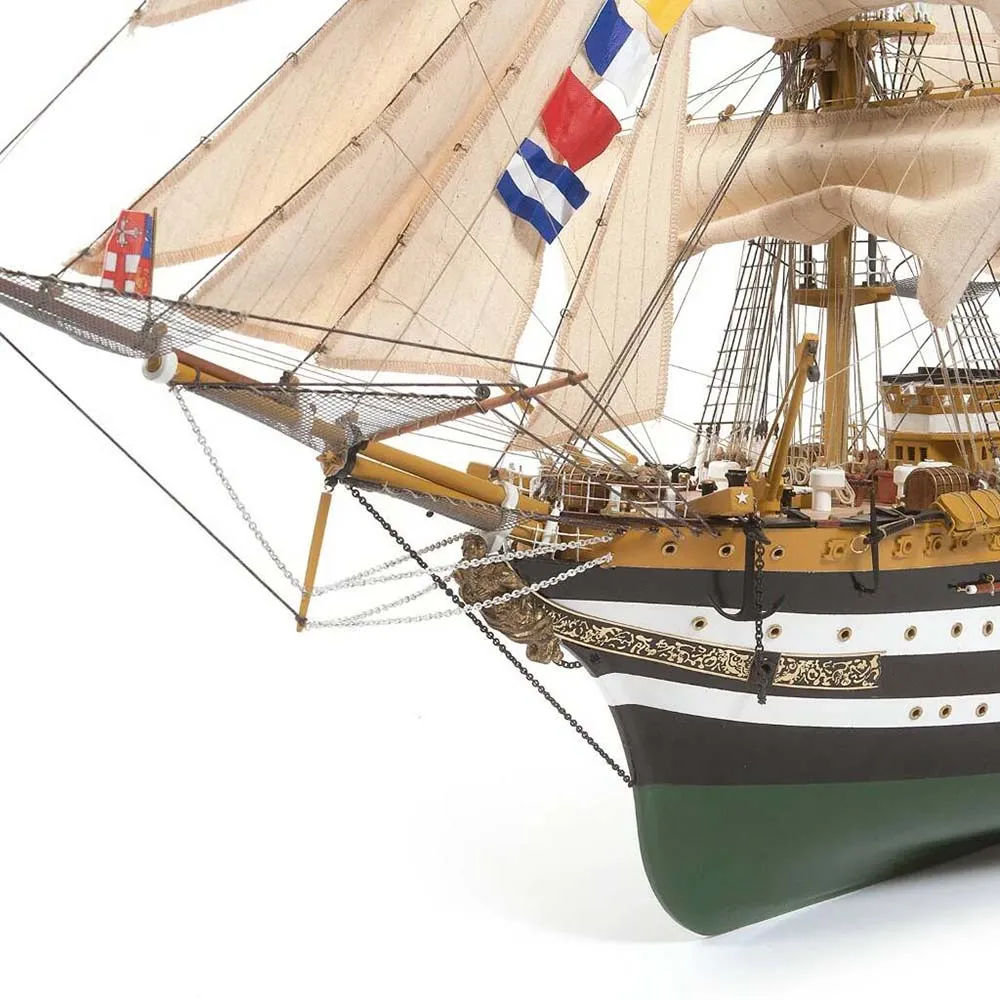 Amerigo Vespucci + (Стартовый набор инструментов) Amerigo Vespucci + (Стартовый набор инструментов)