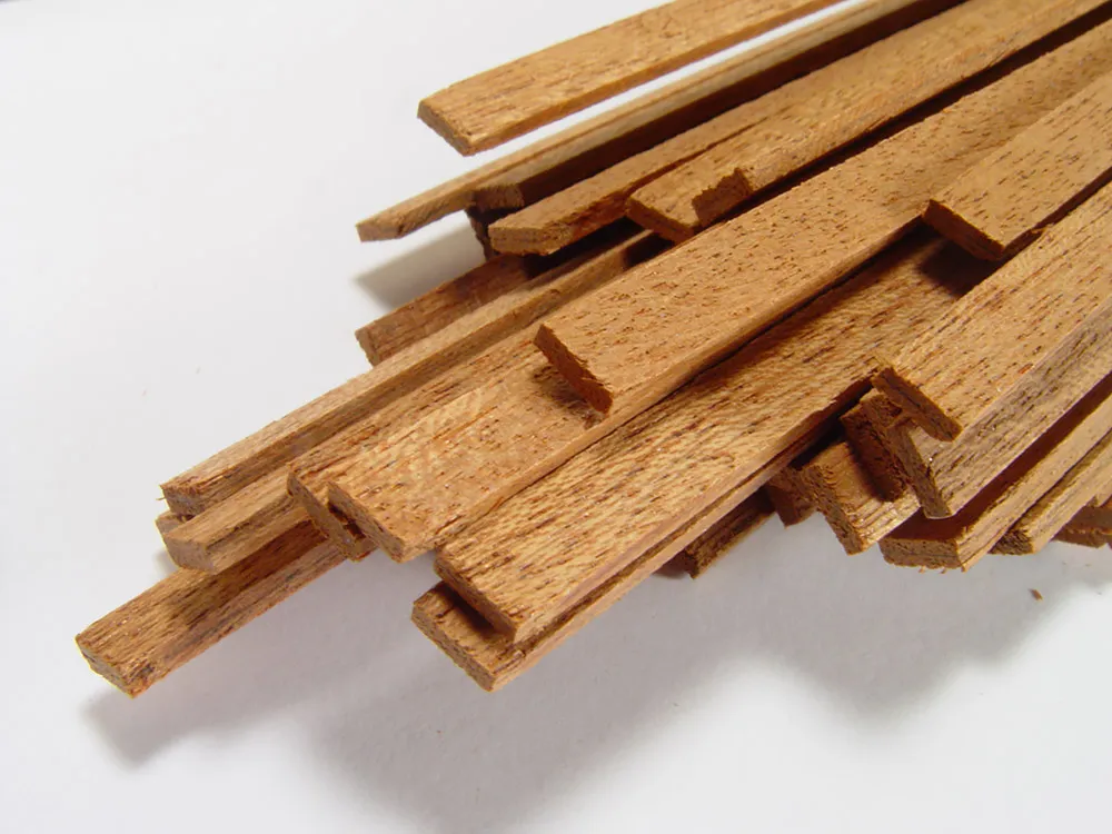 Рейка 1х4мм, красное дерево, 5 шт Рейка 1х4мм, красное дерево, 5 шт