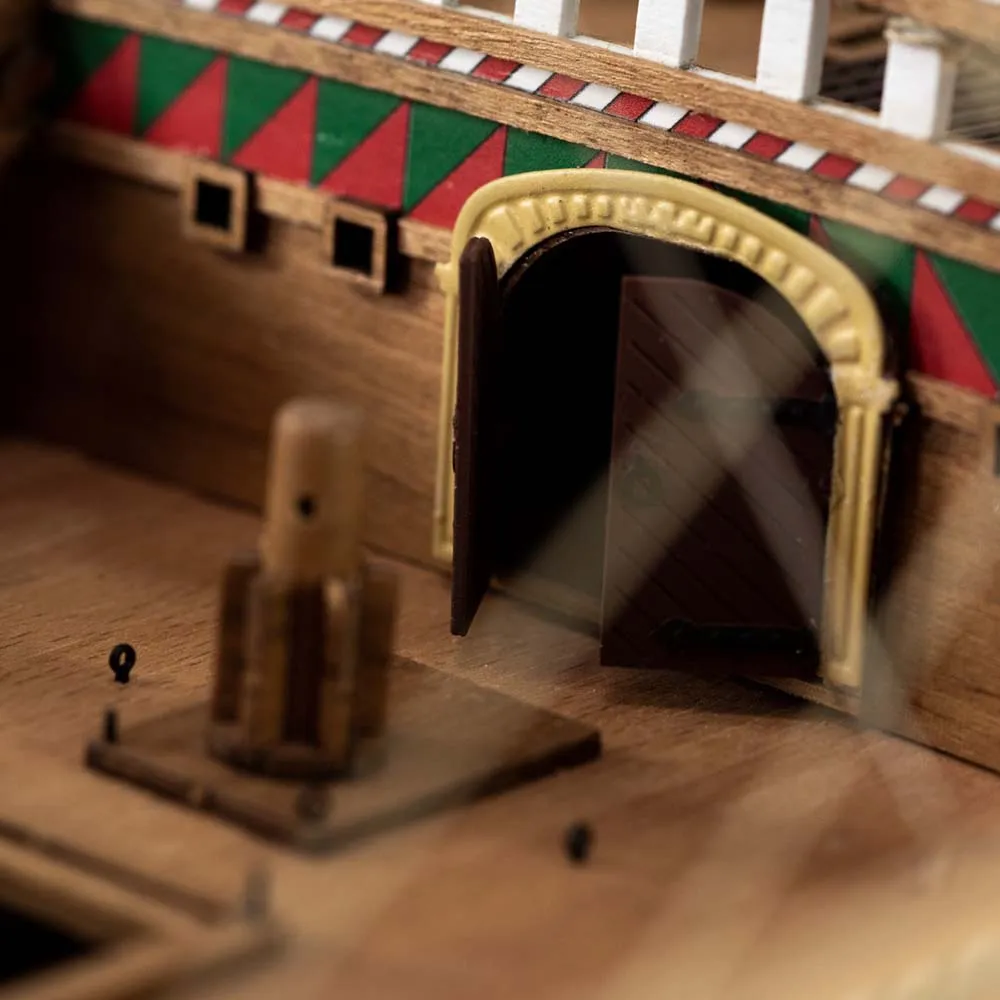 модель корабля Revenge модель корабля Revenge