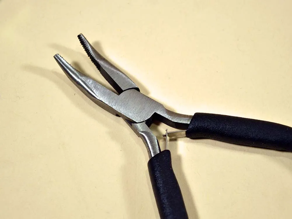 Изогнутые плоскогубцы, 125 мм