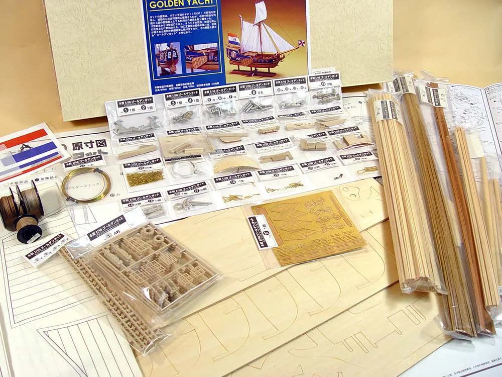 деревянная модель парусника Golden Yacht