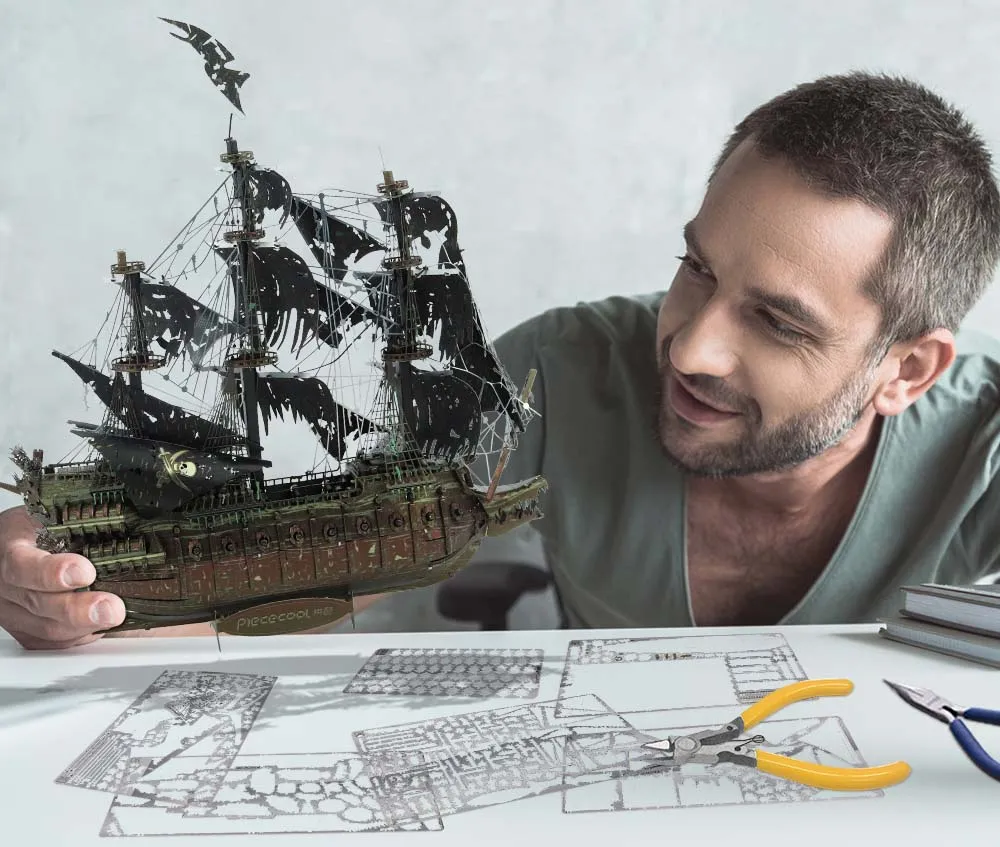 Летучий Голландец (большая 3D модель) Летучий Голландец (большая 3D модель)