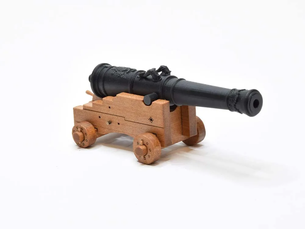 Сборная модель русской пушки XVIII века Сборная модель русской пушки XVIII века