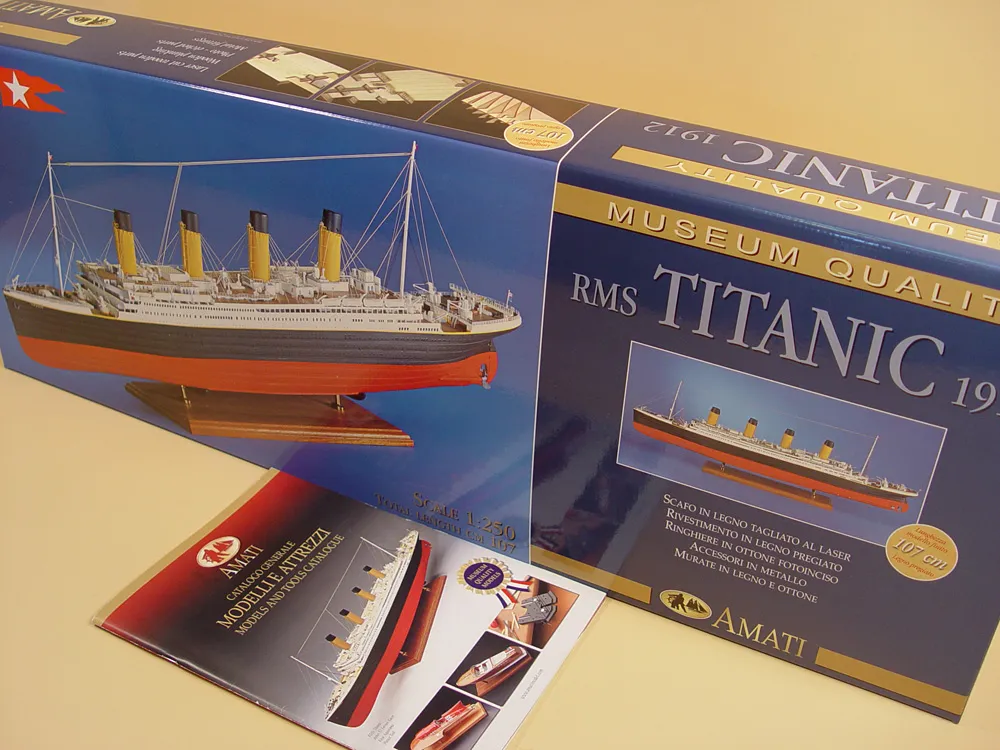 Титаник (RMS Titanic) + (Стартовый набор инструментов)