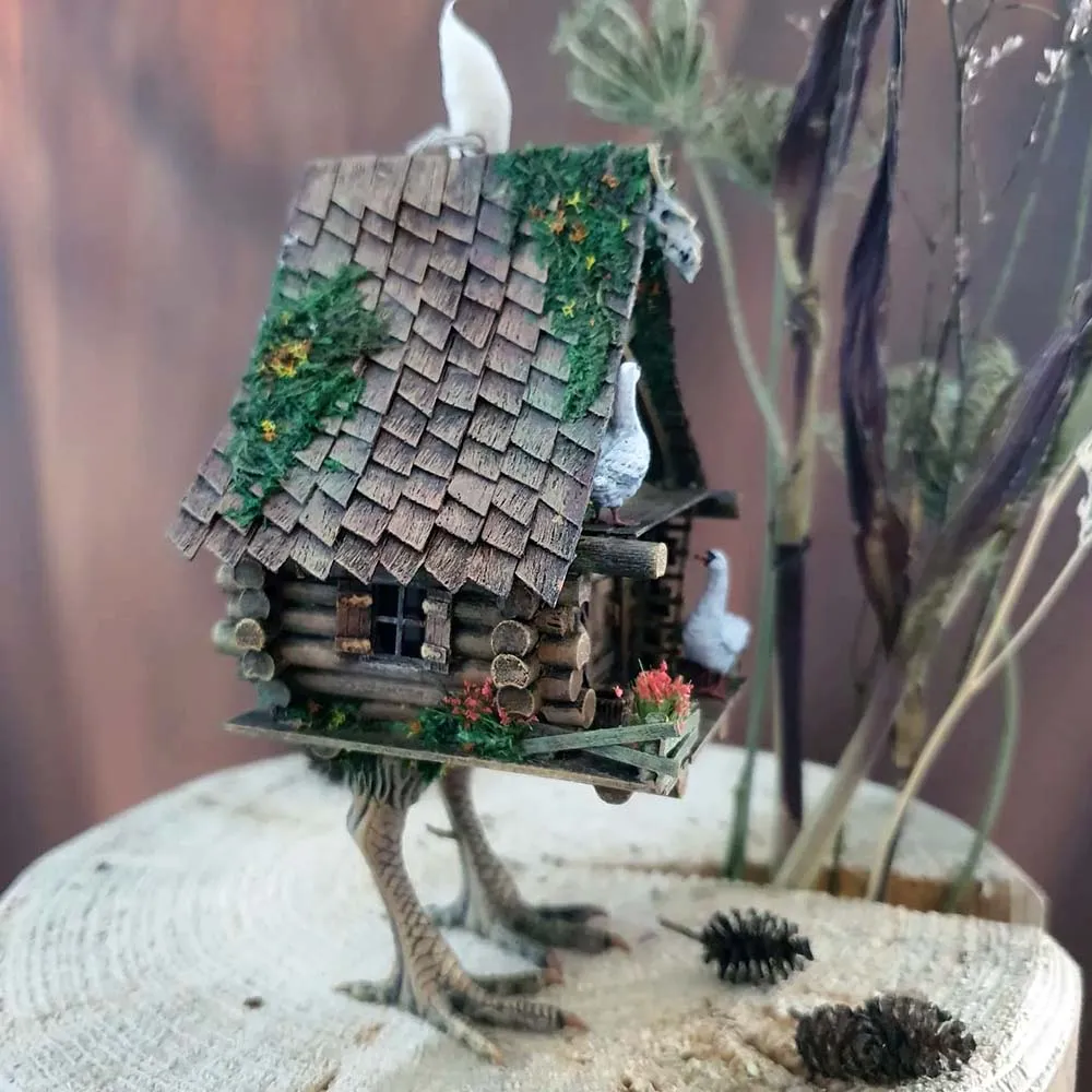 Избушка на курьих ножках, 140 деталей + (Стартовый набор инструментов) Избушка на курьих ножках, 140 деталей + (Стартовый набор инструментов)