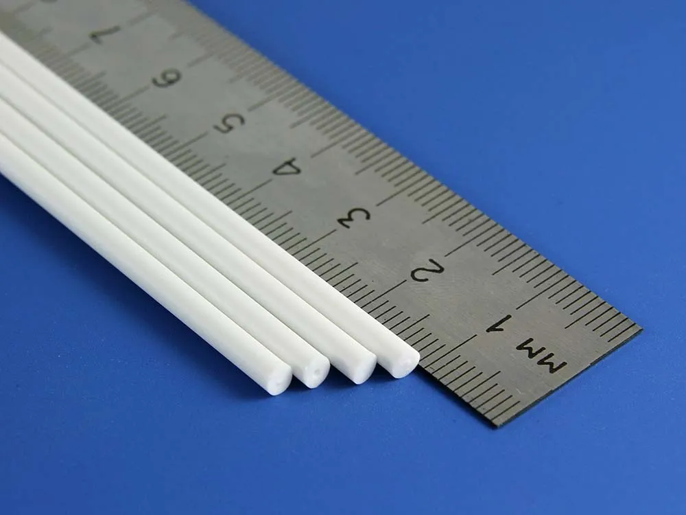 Пруток пластиковый круглый 3,2 мм, 4 шт/уп.