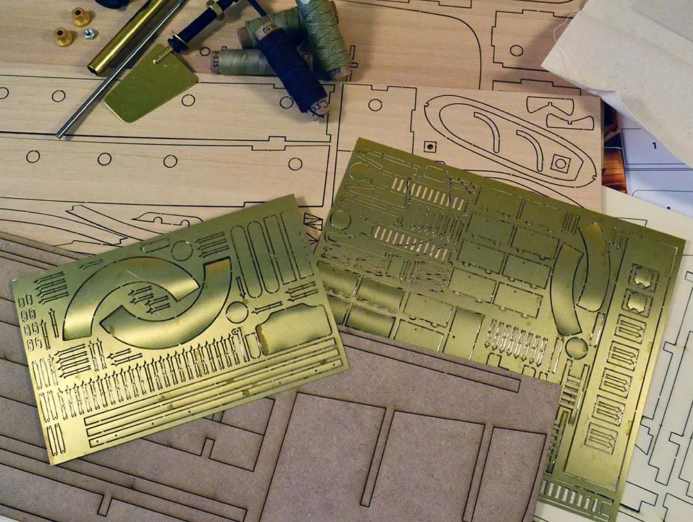 Океанский буксир Hercules + (Стартовый набор инструментов) Океанский буксир Hercules + (Стартовый набор инструментов)