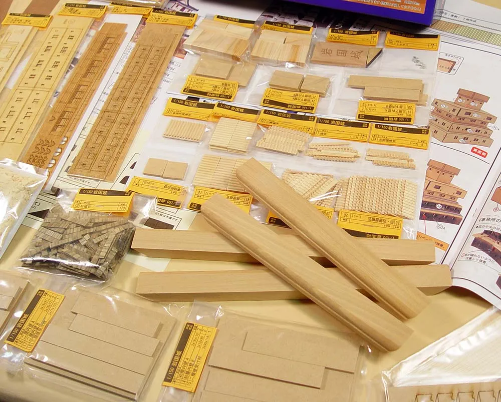 Замок Iwakuni Замок Iwakuni