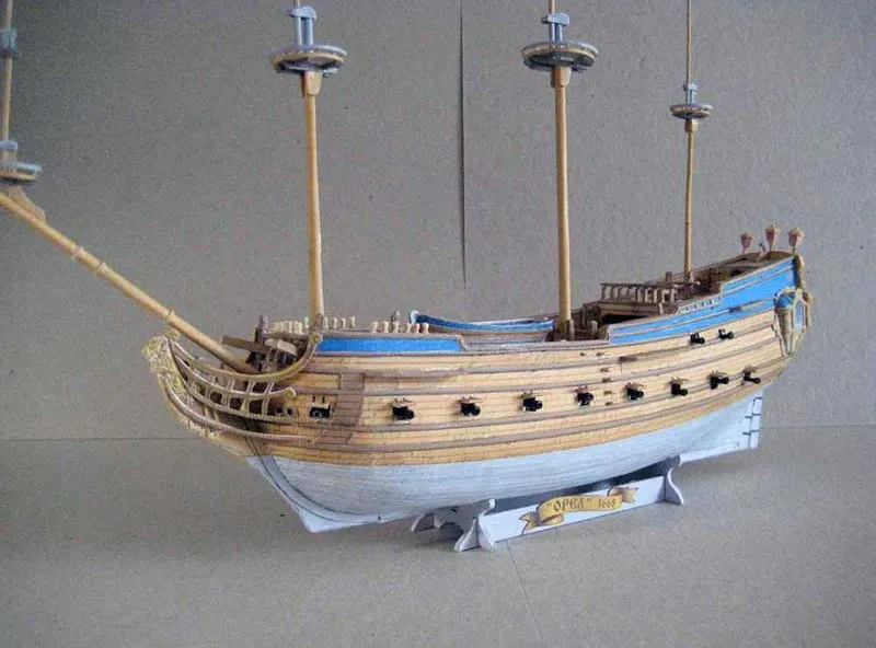 Модель из картона фрегат "Орёл" Модель из картона фрегат "Орёл"