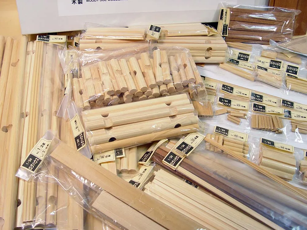 Бревенчатый дом + (Стартовый набор инструментов)