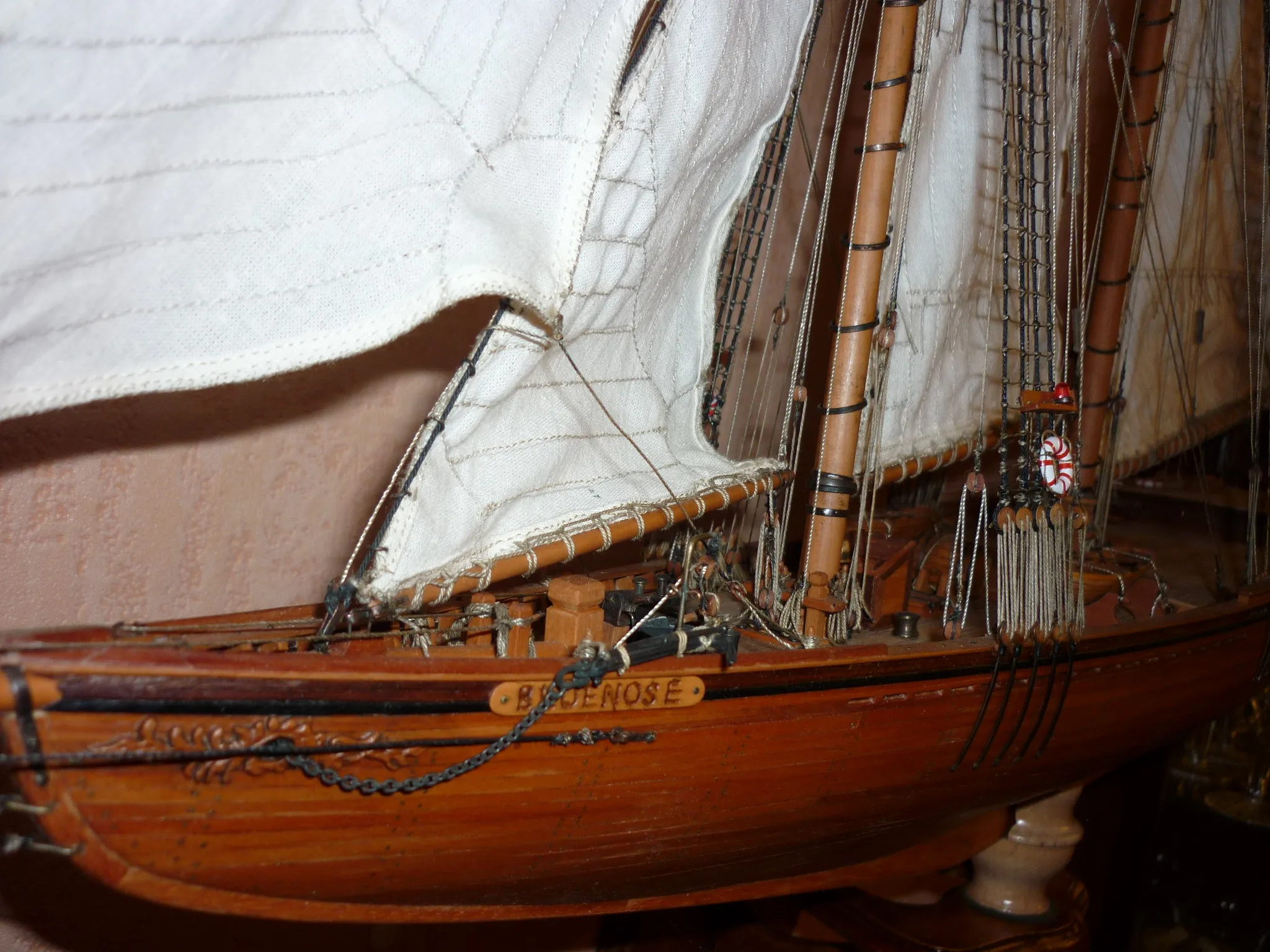 Модель корабля "Bluenose" - Верфь на Столе