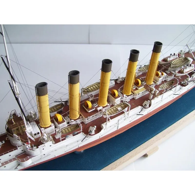 Модель из бумаги крейсер І ранга "Аскольд", Россия 1902 г