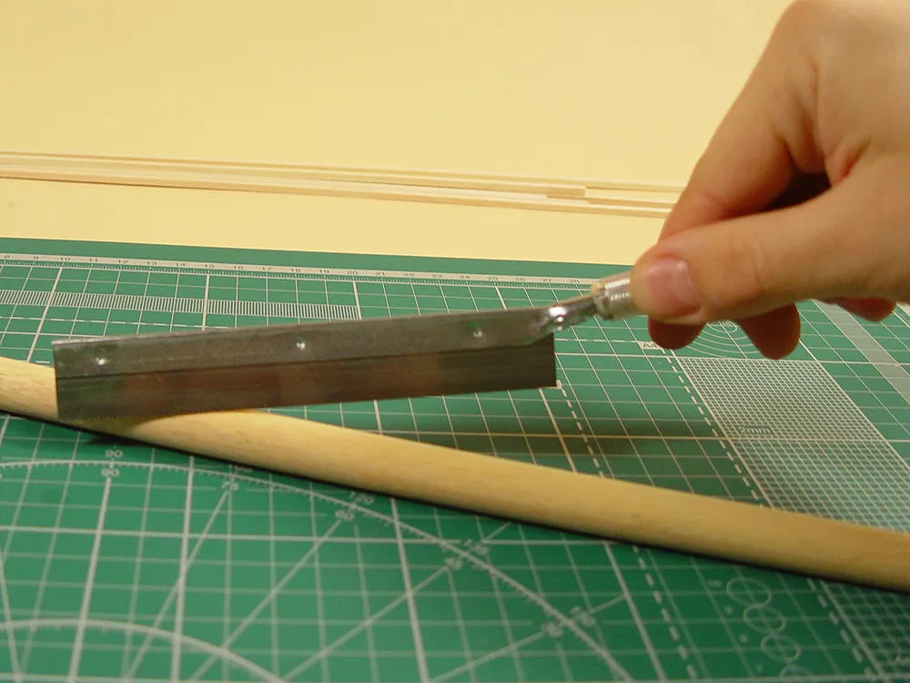 Узкая пилка 42 зубца/дюйм (16,5 зубцов/см).