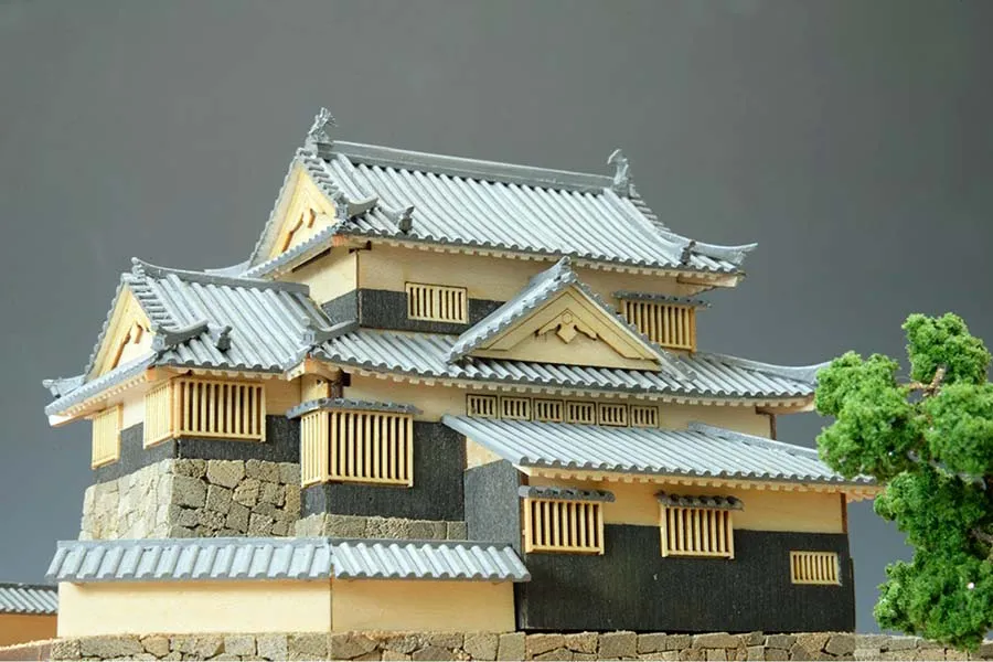 Замок Matsuyama Замок Matsuyama