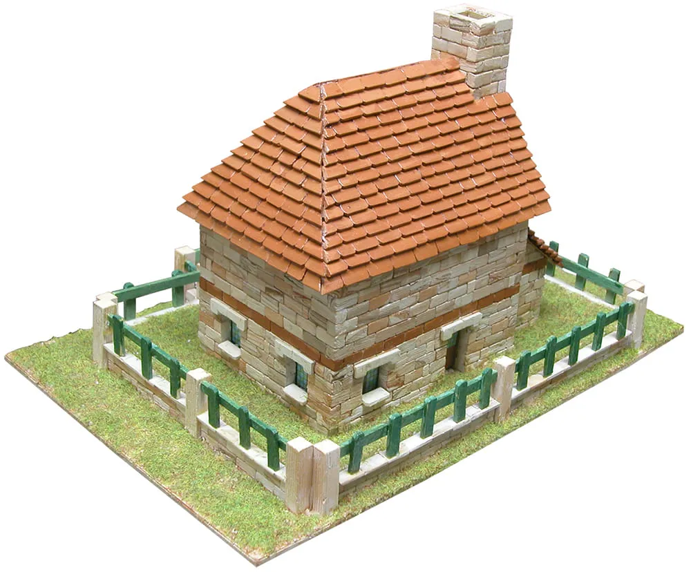Керамический конструктор Сельский дом с забором купить
