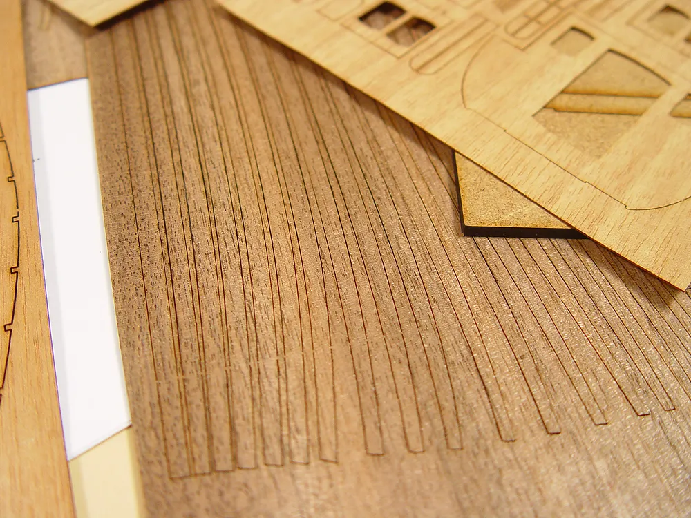 Паровой катер Абрау-Дюрсо + (Стартовый набор инструментов)