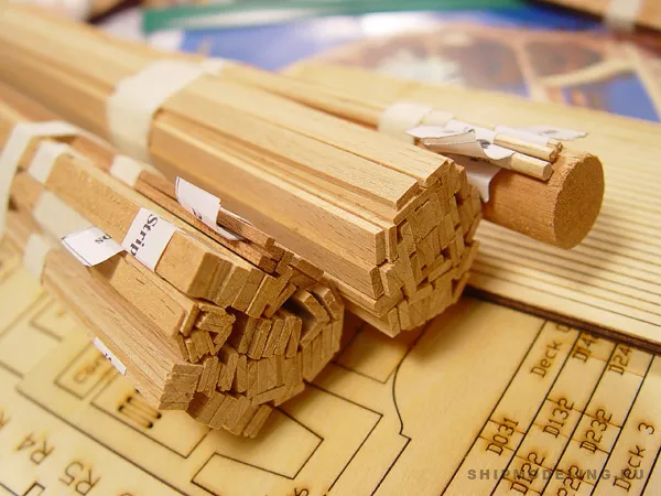 модель корабля для сборки Bonhomme Richard сечение, версия вишня модель корабля для сборки Bonhomme Richard сечение, версия вишня