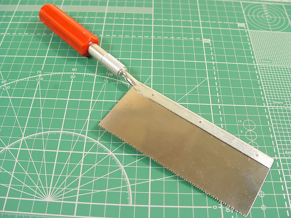 Широкая пилка, 16 зубцов/дюйм (6 зубцов/см)