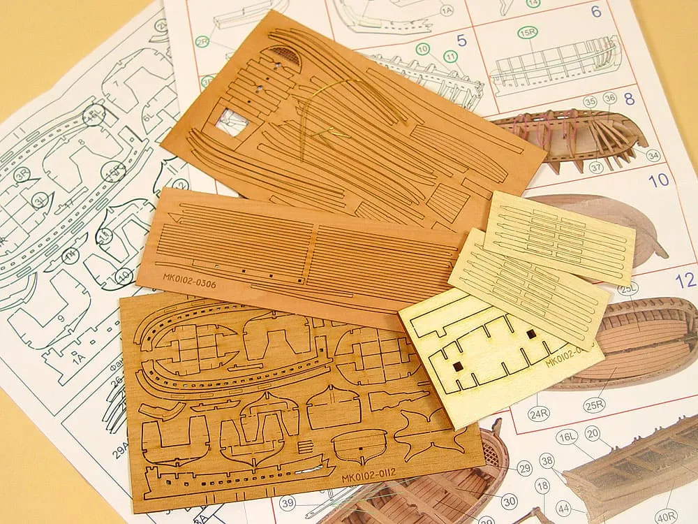 Шлюпка с веслами 75 мм Шлюпка с веслами 75 мм