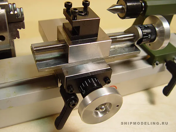 Миниатюрный токарный станок Proxxon FD150/Е 24150 Миниатюрный токарный станок Proxxon FD150/Е 24150