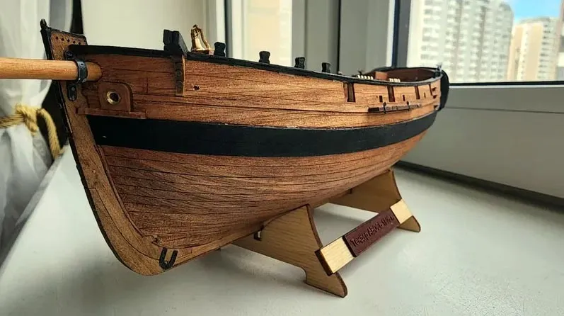 Тендер Авось со шлюпкой (версия ELITE) Тендер Авось со шлюпкой (версия ELITE)