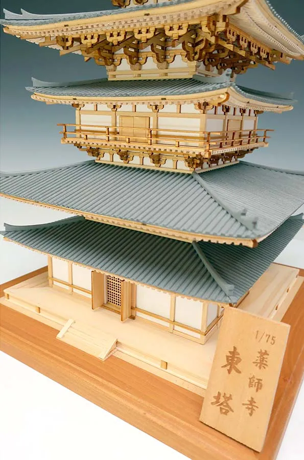 3-х ярусная пагода Yakushiji (восточная) + (Стартовый набор инструментов)