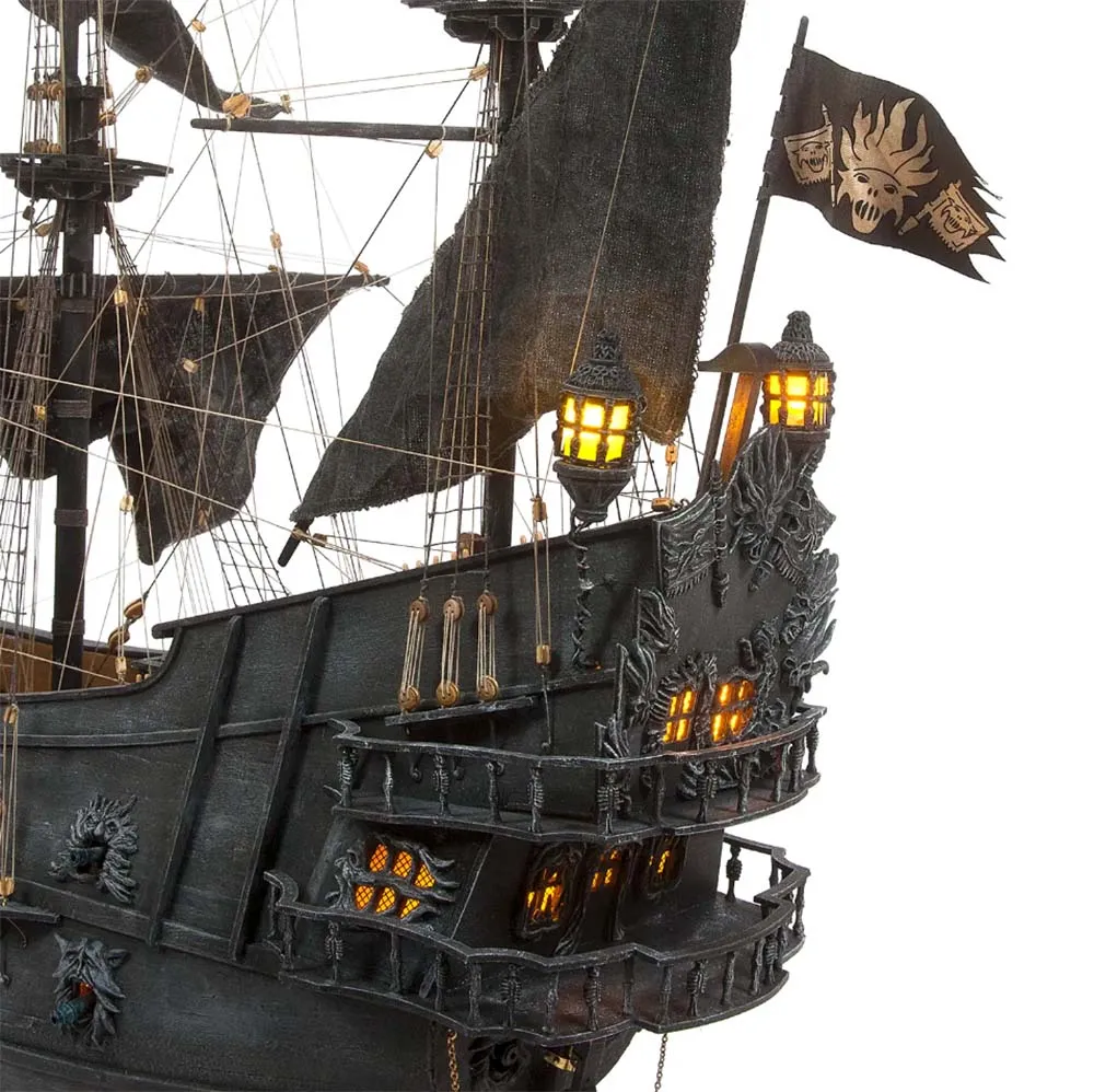 модель корабля своими руками Flying Dutchman (Летучий Голландец) модель корабля своими руками Flying Dutchman (Летучий Голландец)