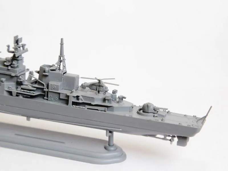 Эсминец "Современный" (подарочный набор) Эсминец "Современный" (подарочный набор)