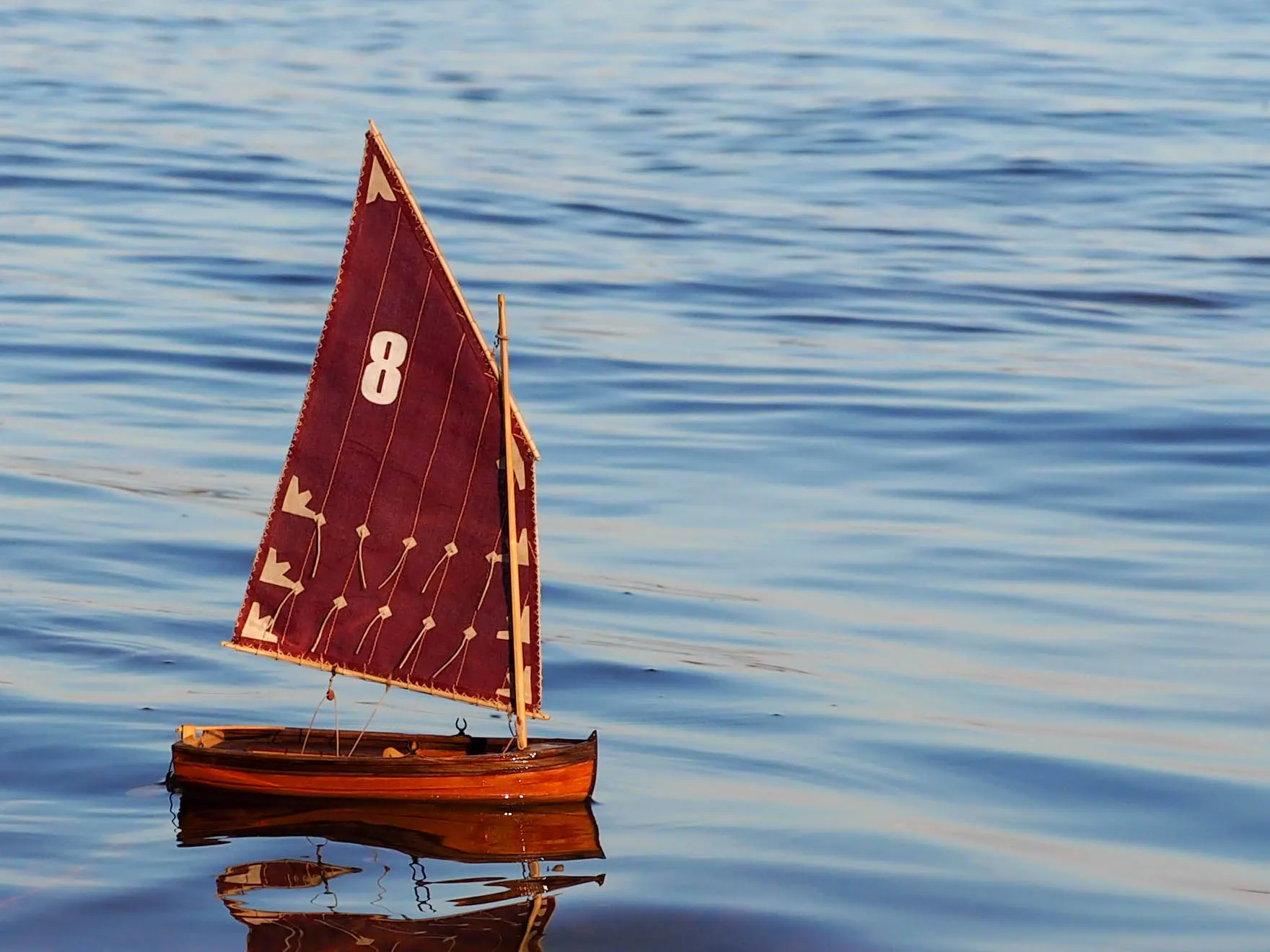 Швертбот 12 футов + (Стартовый набор инструментов) Швертбот 12 футов + (Стартовый набор инструментов)