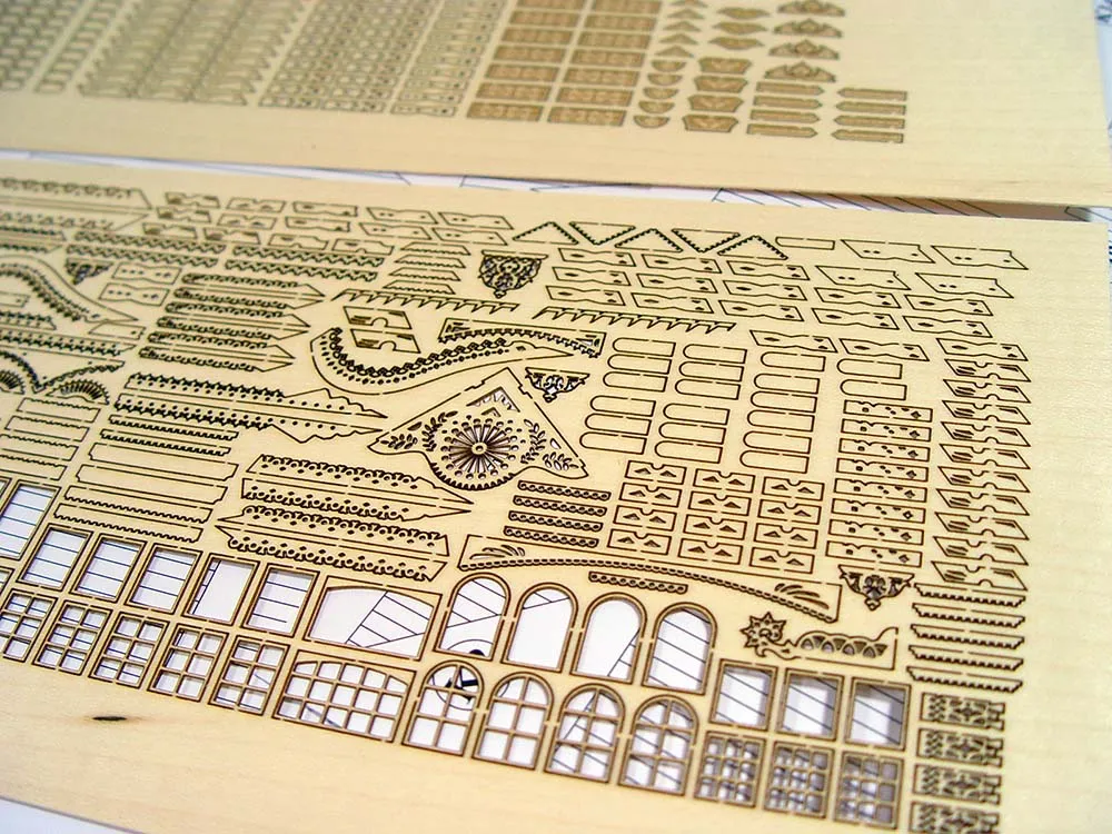Терем в Китай-городе, 3370 деталей + (Стартовый набор инструментов)