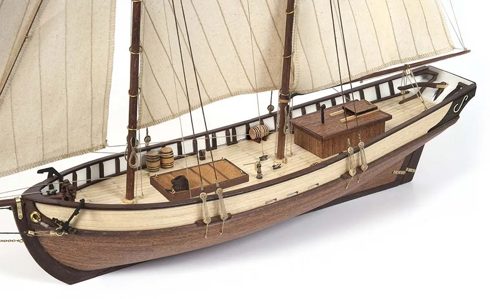 модель корабля своими руками Polaris Delux с инструментами + паруса и подставка