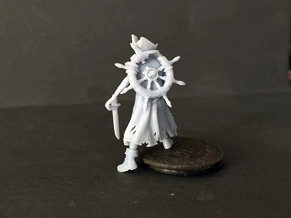 Фигурка пирата "Рулевой", смола, 37 мм Фигурка пирата "Рулевой", смола, 37 мм