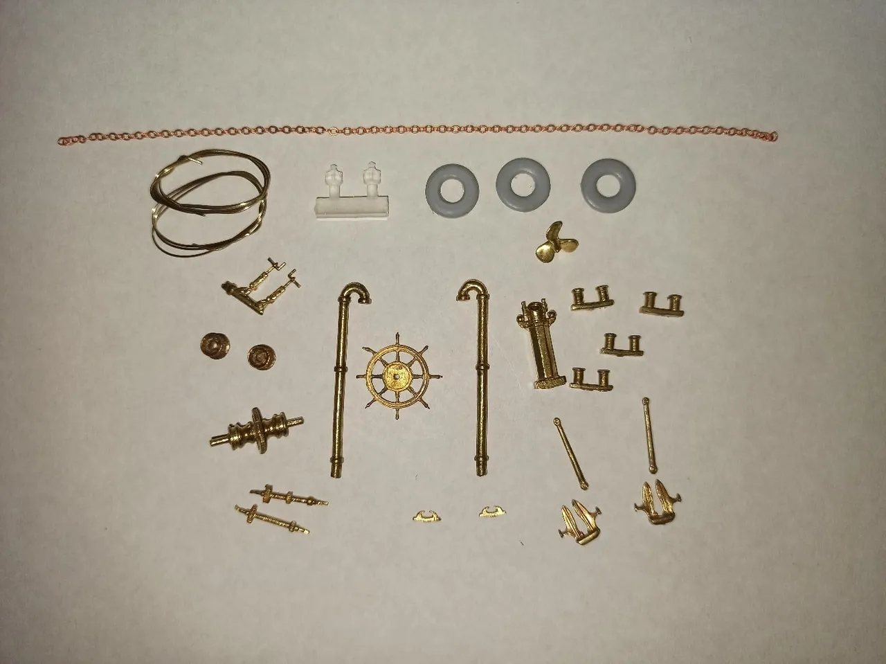 Баркас Верещагина + (Полный набор инструментов, клея и лак) Баркас Верещагина + (Полный набор инструментов, клея и лак)