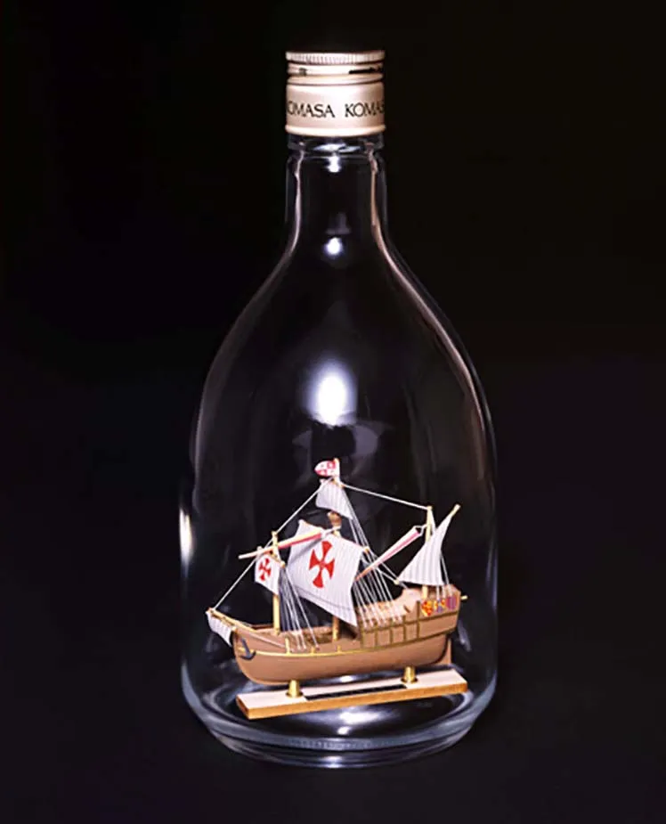 деревянная модель парусника Santa Maria корабль в бутылке деревянная модель парусника Santa Maria корабль в бутылке