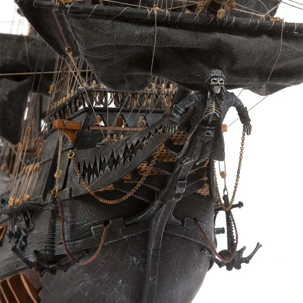 Flying Dutchman (Летучий Голландец) + (Полный набор инструментов, клея и краски) Flying Dutchman (Летучий Голландец) + (Полный набор инструментов, клея и краски)