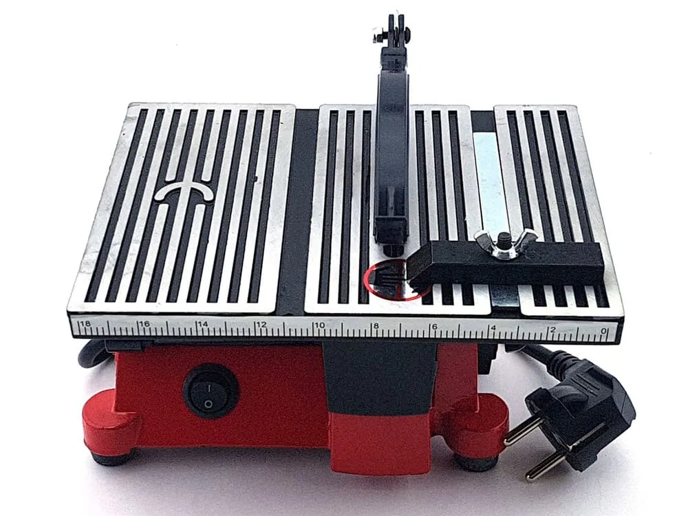 Циркулярная настольная пила, 90 Вт, 4500 об/мин, диск 100 мм 10031